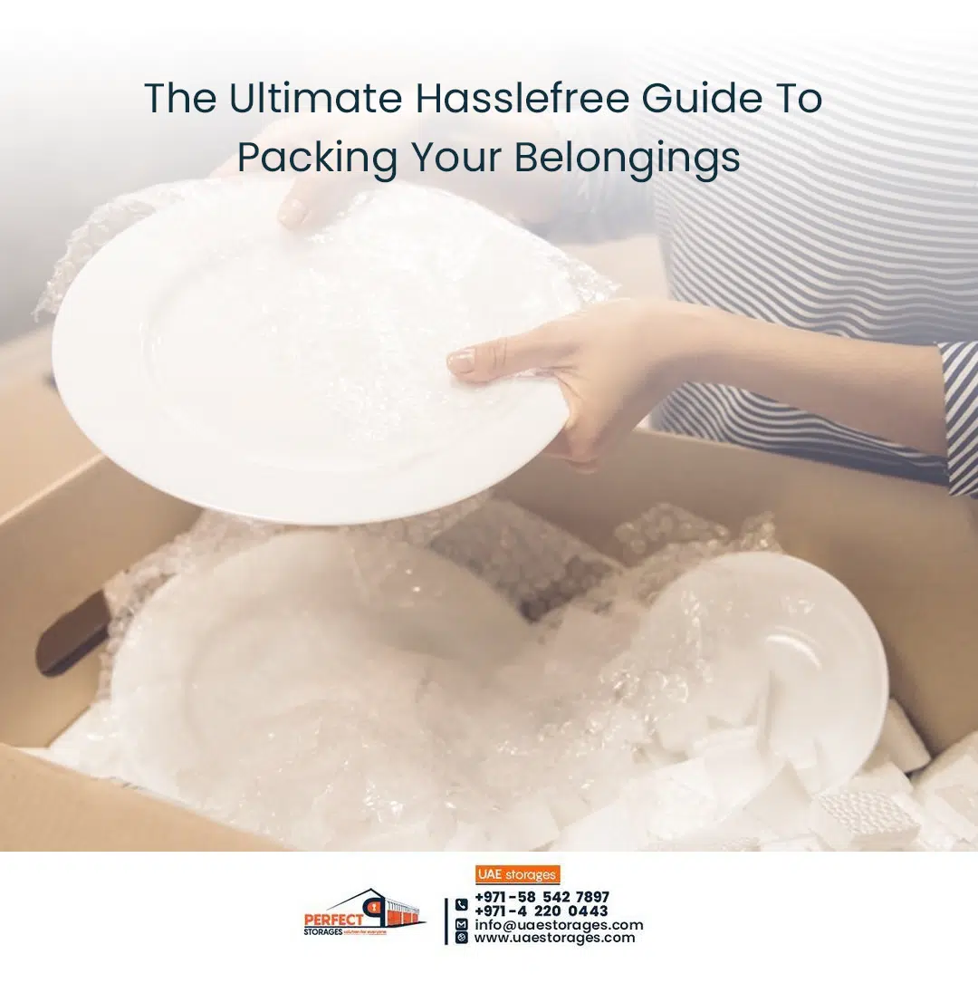Blog Image with the headline "the Ultimate Hasslefree Guide to Packing your Belongings
